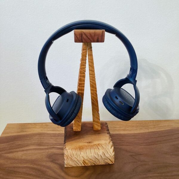 Headphone stand