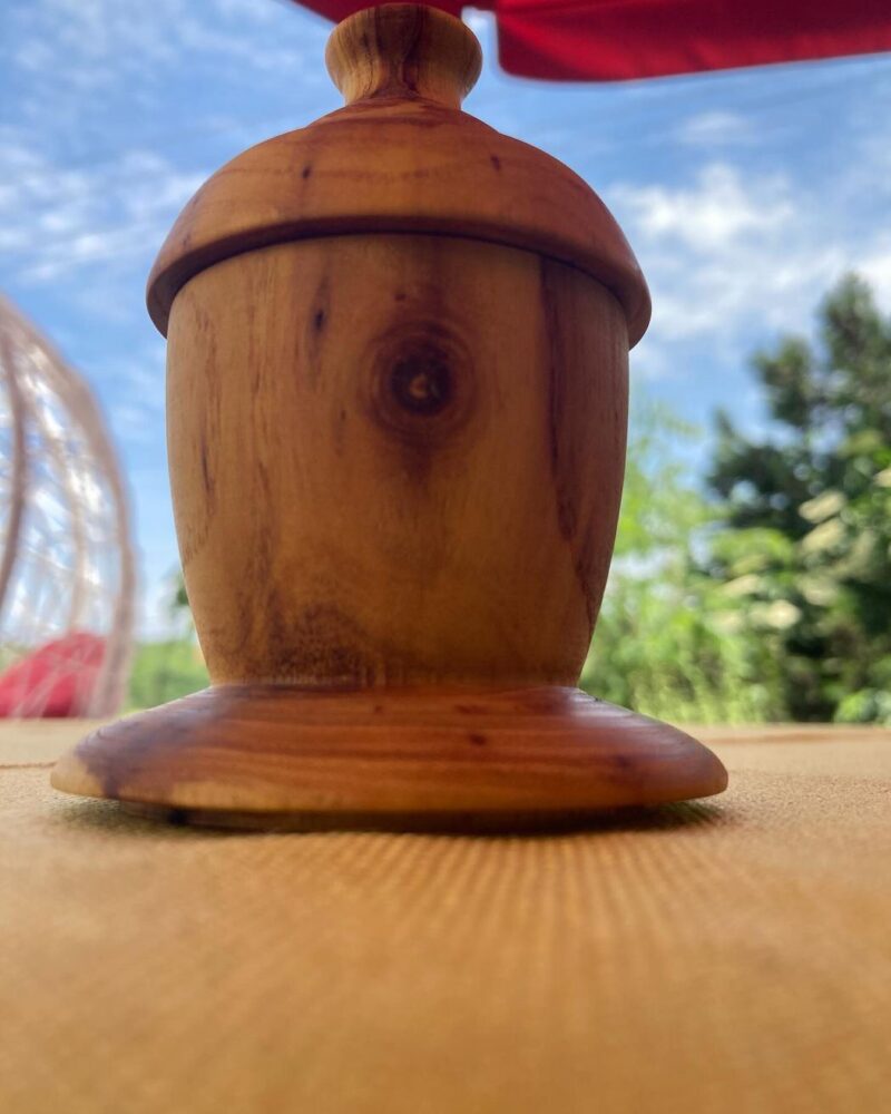 Jar lidded